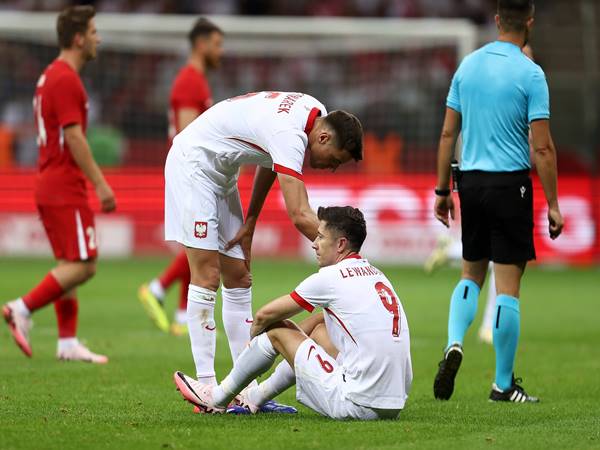 Bóng đá EURO 12/6: LĐBĐ Ba Lan báo tin sốc về Lewandowski