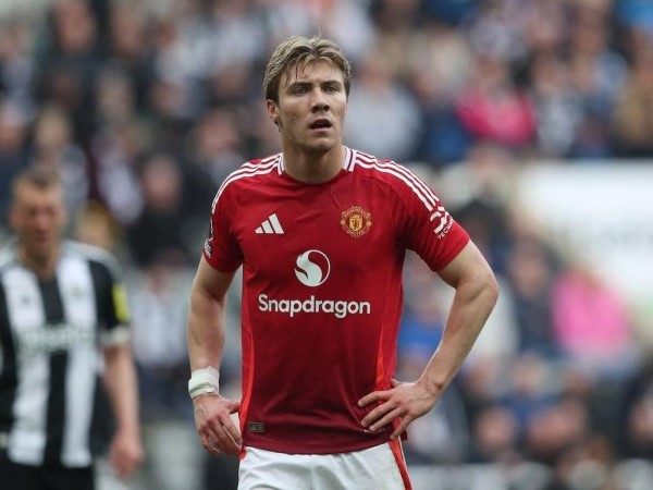 Manchester United và 50 triệu euro cho hành trình tái thiết Manchester United và 50 triệu euro cho hành trình tái thiết