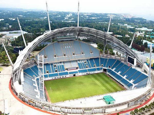 Lịch sử sân vận động Mỹ Đình: Diện tích, sơ đồ và sức chứa