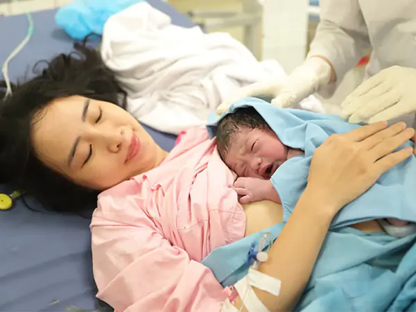 Khám phá nằm mơ thấy đi đẻ là điềm gì, số gì trúng thưởng?