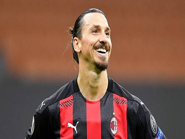 Di sản các tiền đạo của AC Milan xuất sắc để lại